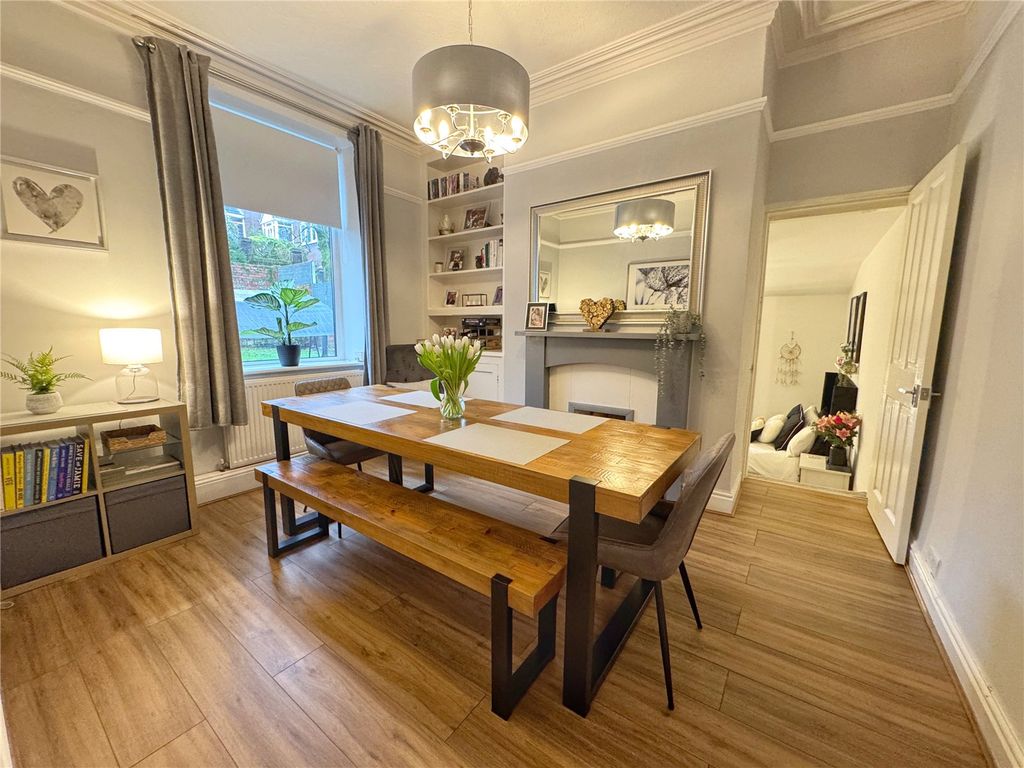 Property photo 3 of 39 Picture No. 01