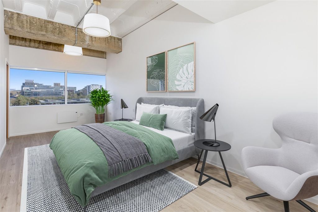 Property photo 3 of 26 Bedroom-1.Jpg