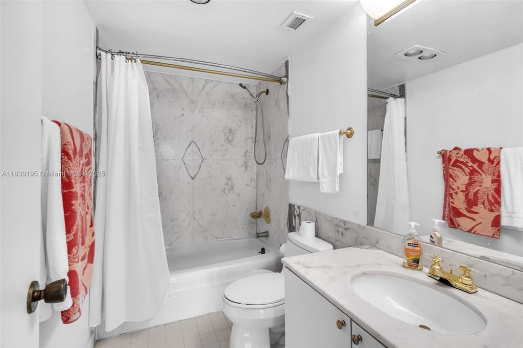 Property photo 3 of 3 <Alttext/>