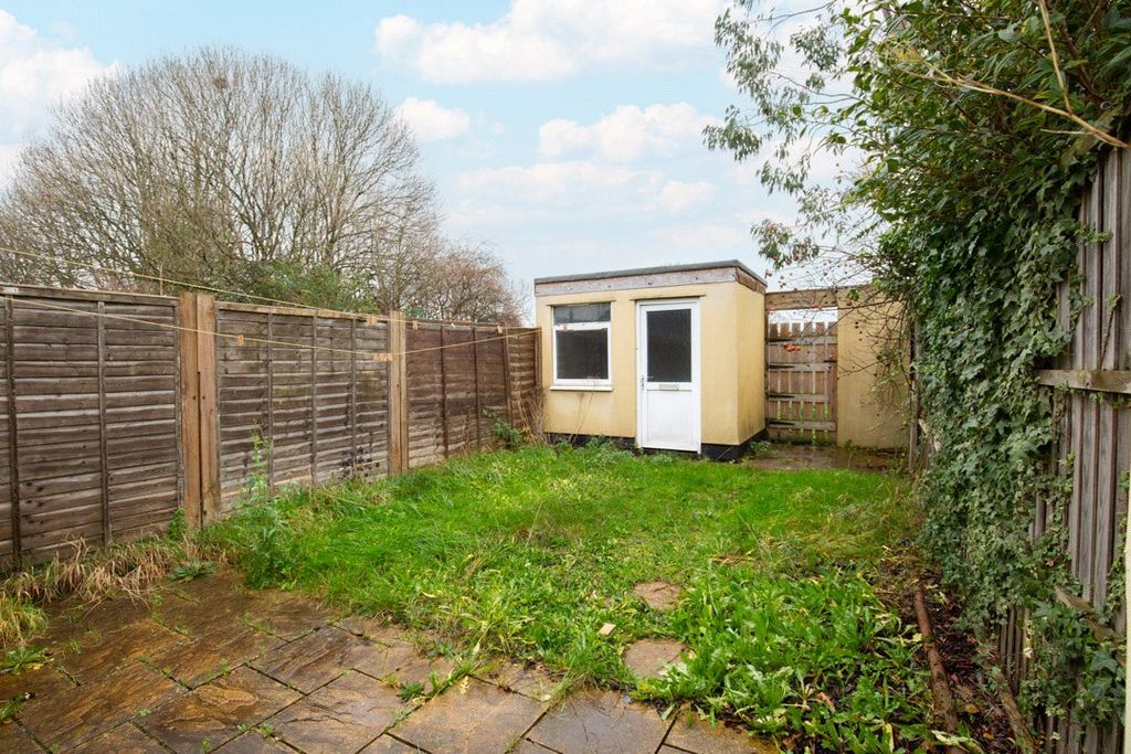 Property photo 2 of 17 Picture No. 35