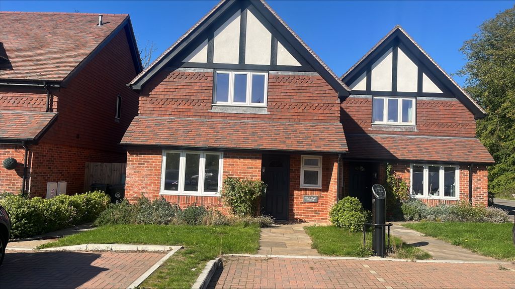 Property photo 1 of 6 External