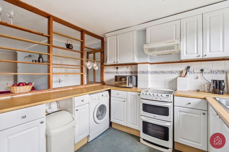 Property photo 2 of 19 Photo 3