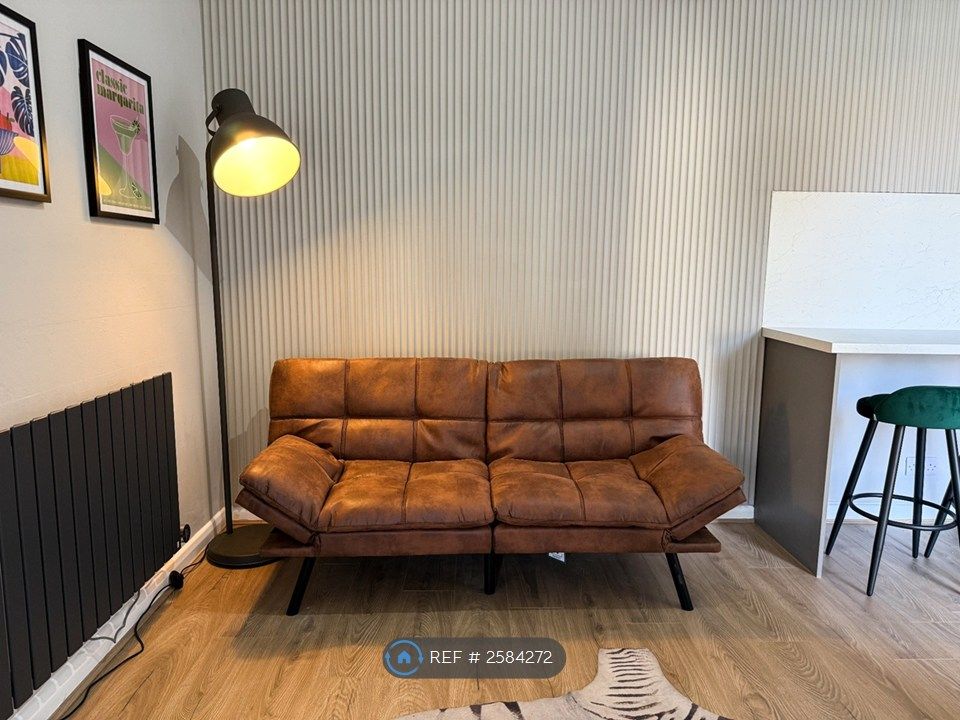 Property photo 1 of 25