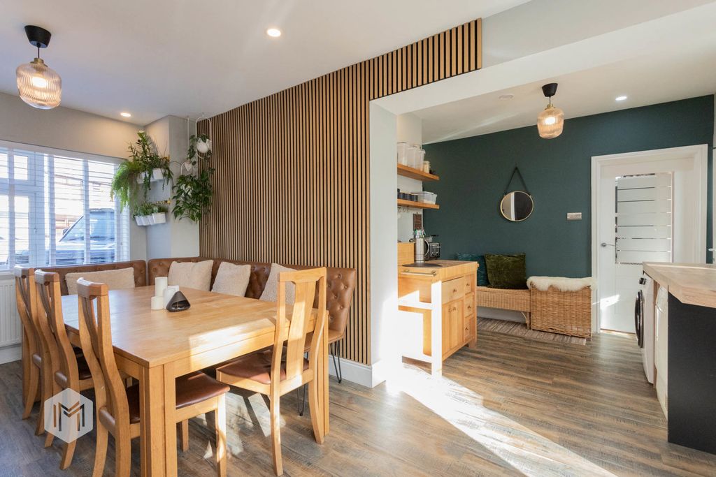 Property photo 3 of 35 Photograph