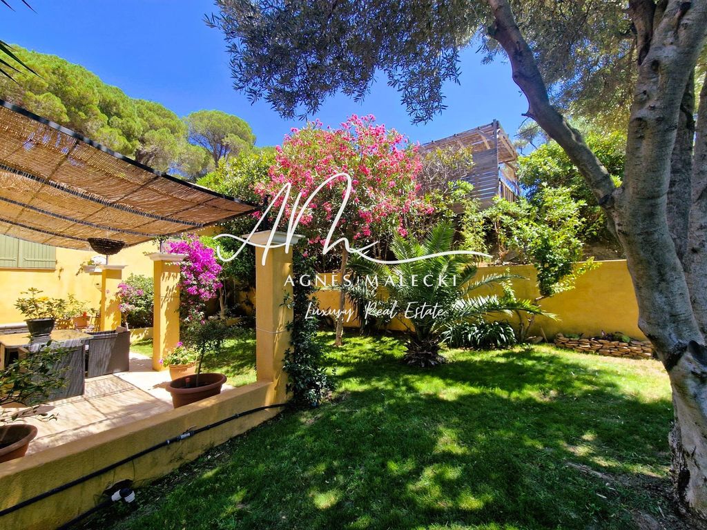 Property photo 1 of 11 Belle Villa At The Heart Of Cavalière