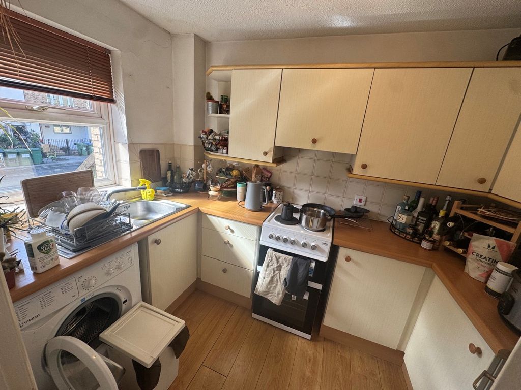 Property photo 3 of 9 Picture No. 02