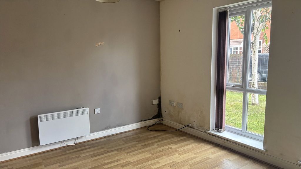 Property photo 1 of 12 Picture No. 06
