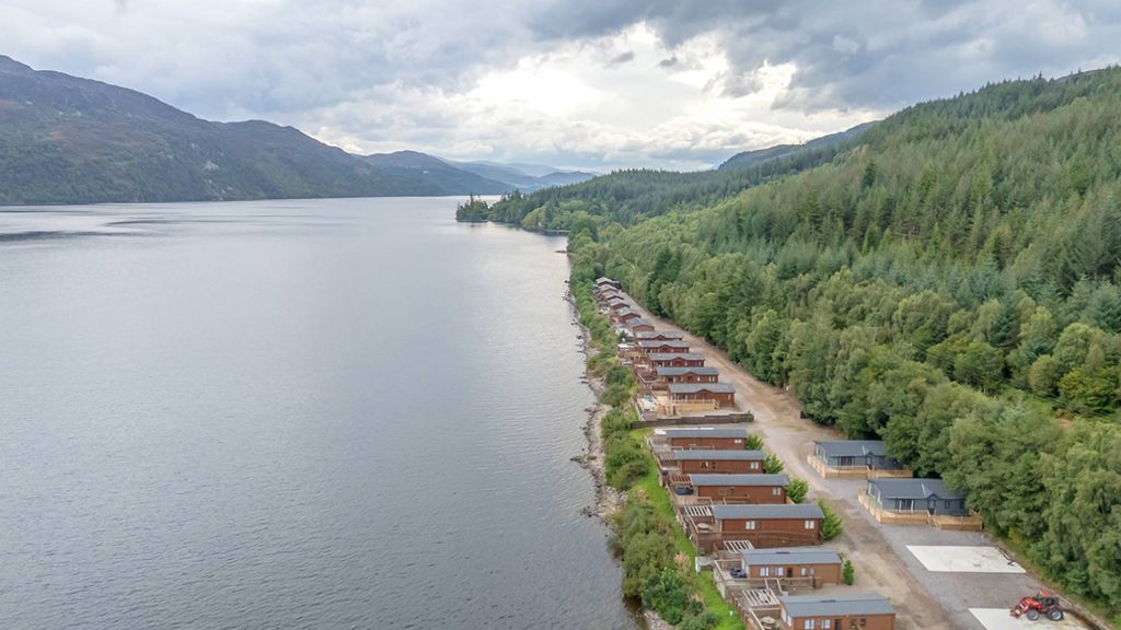 Property photo 3 of 24