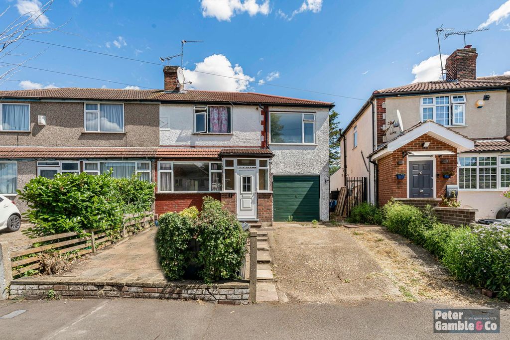 Property photo 1 of 24