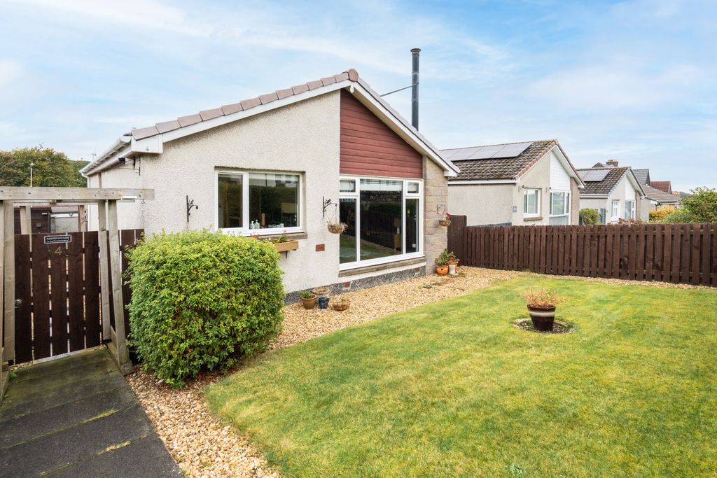 Property photo 1 of 30