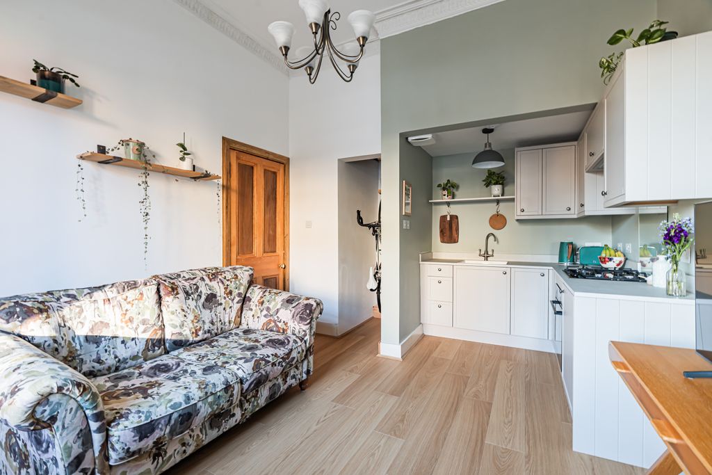 Property photo 2 of 20 Property Image 2