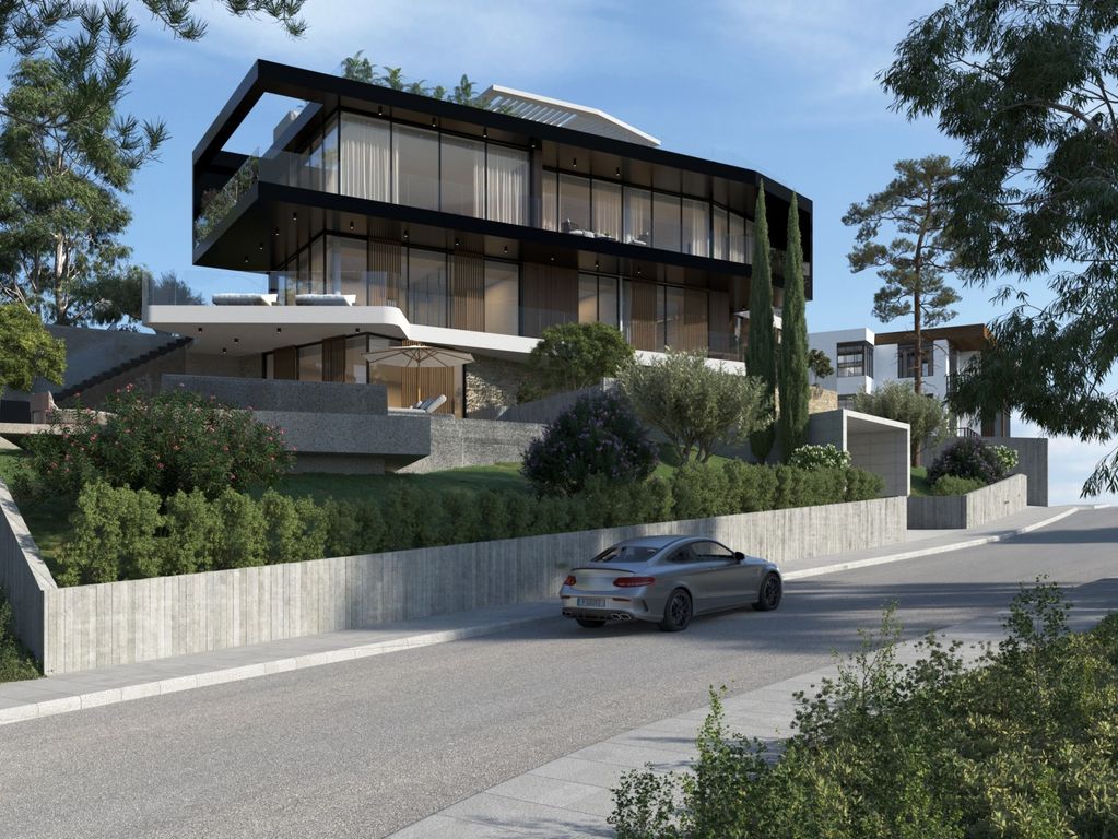 Property photo 2 of 10