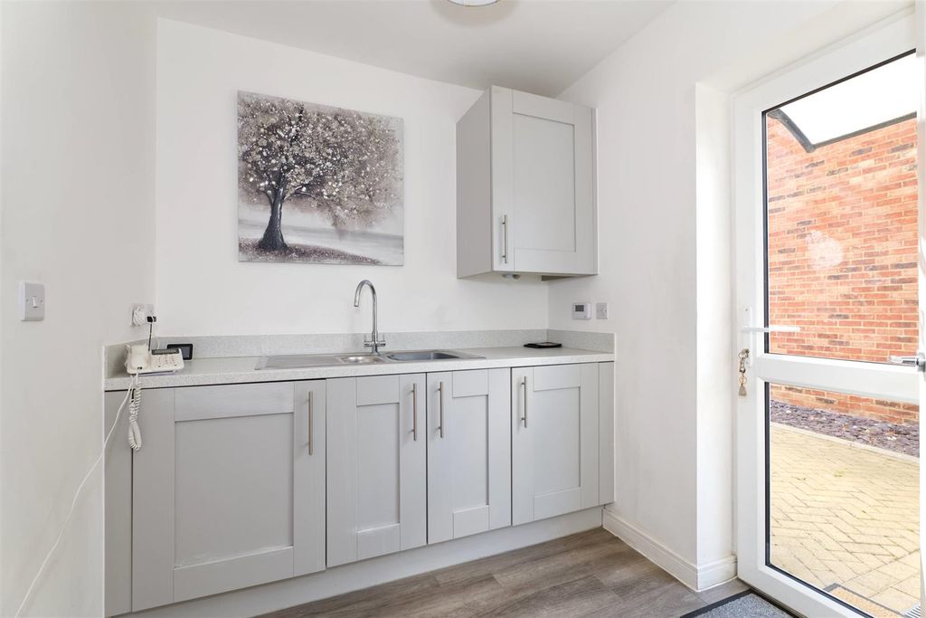 Property photo 3 of 31 20 (13).Jpg