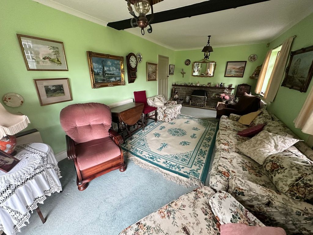 Property photo 2 of 26
