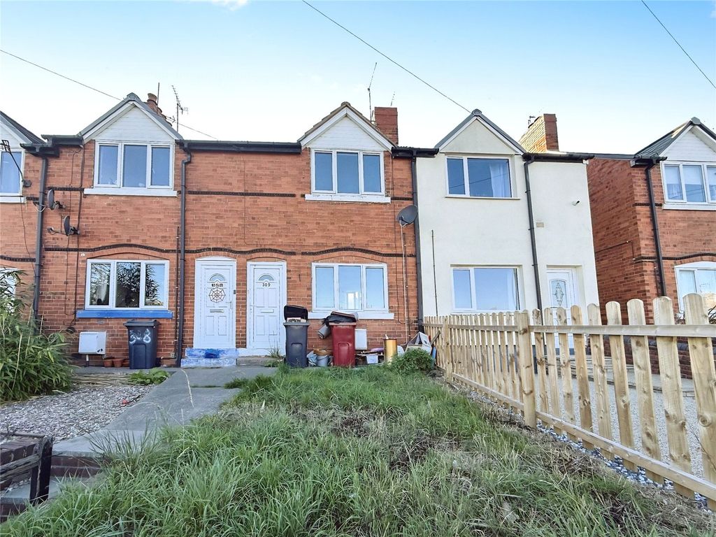 Property photo 1 of 12 Outside