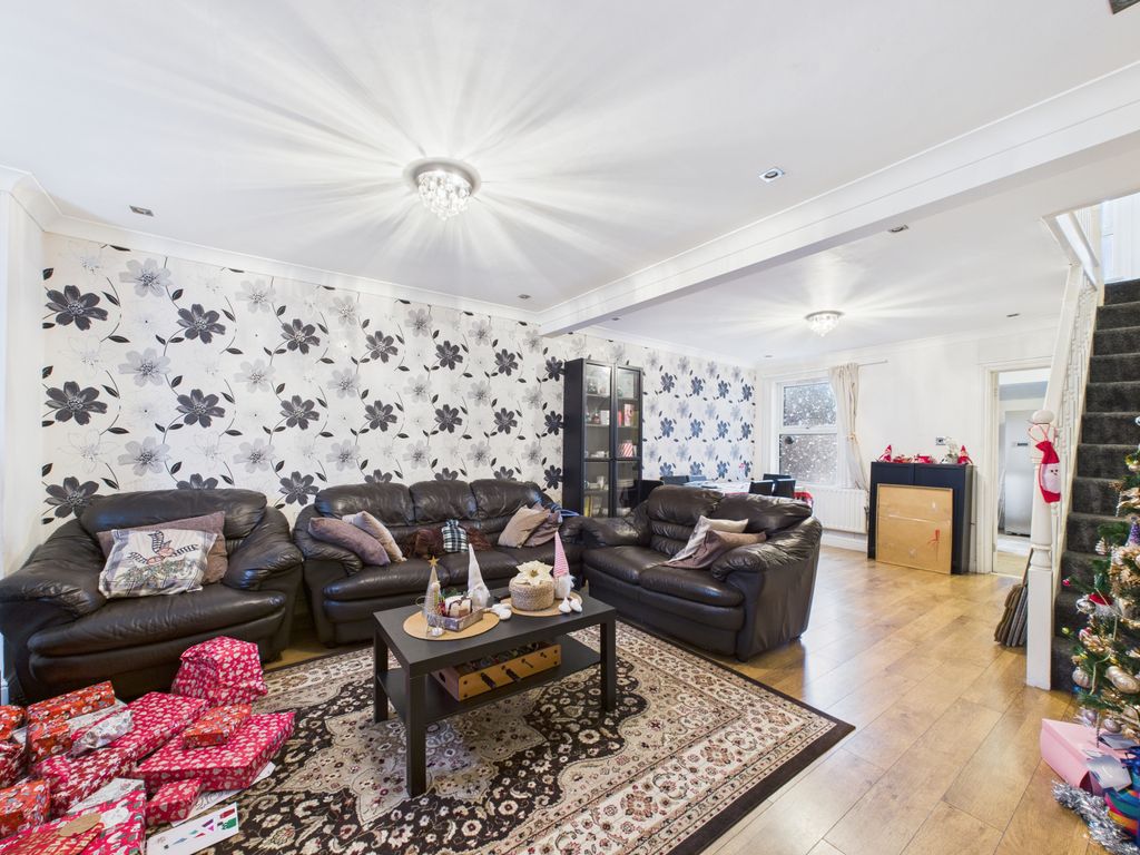 Property photo 2 of 13 Gallery