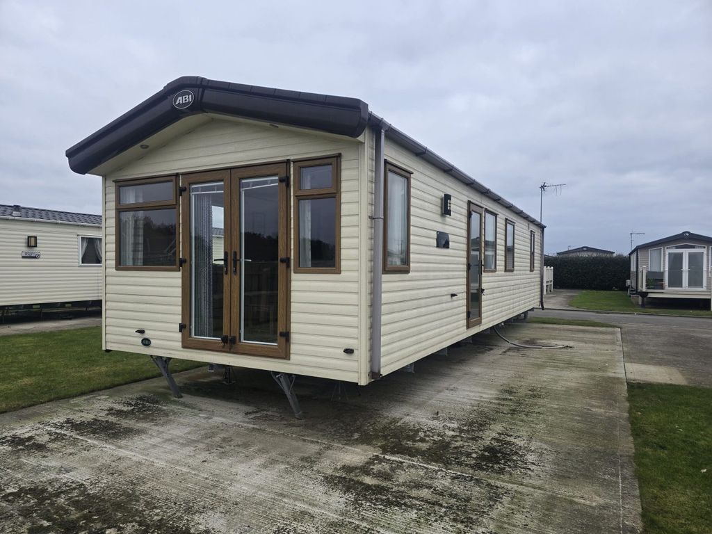 Property photo 1 of 4 2