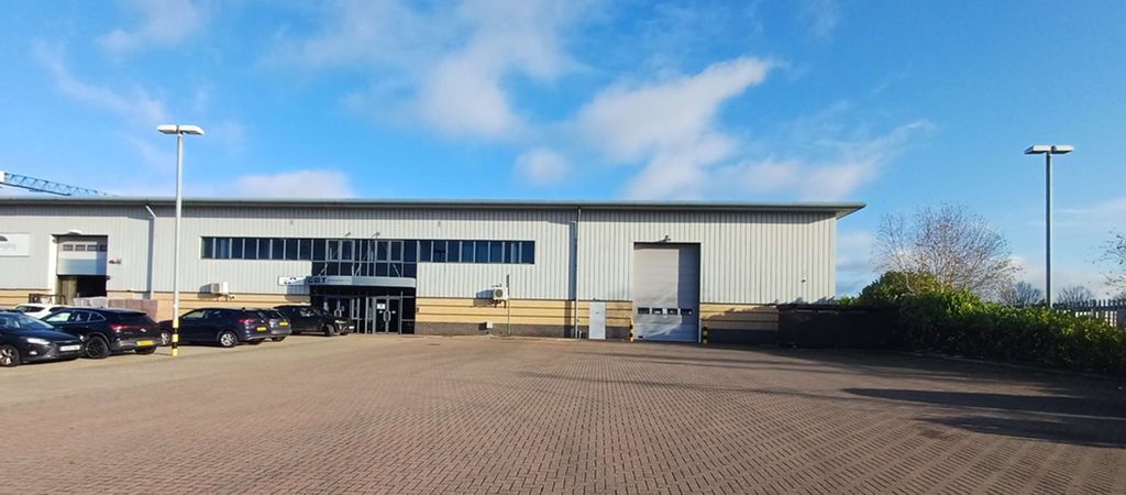 Property photo 1 of 6 D1 Zenith Industrial Estate Basildon.Jpg