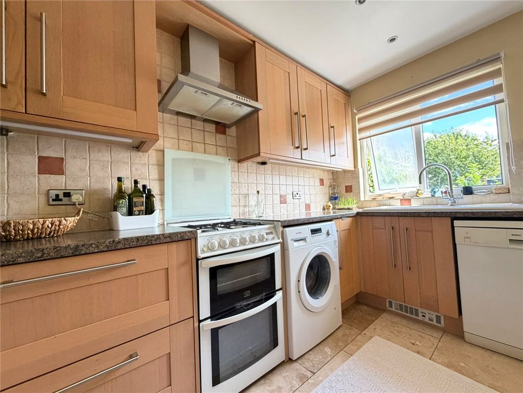 Property photo 3 of 30 Picture No. 26