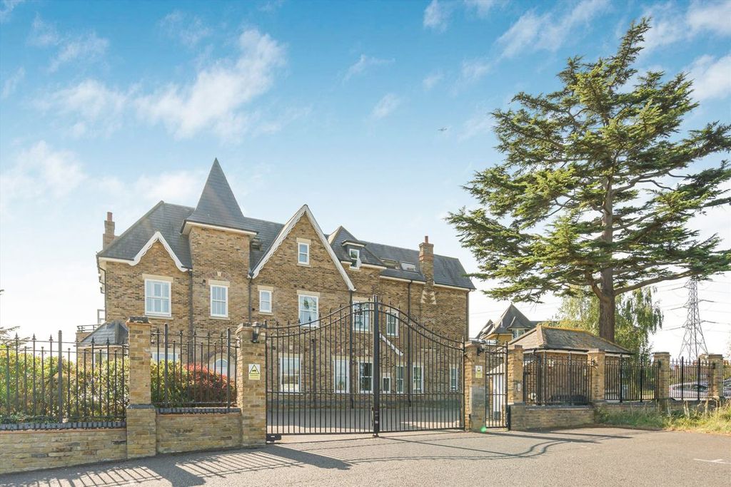 Property photo 1 of 5