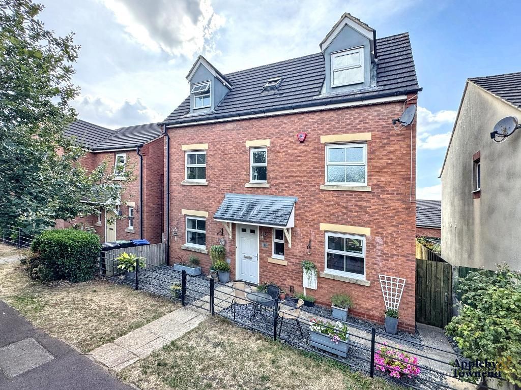 Property photo 1 of 24