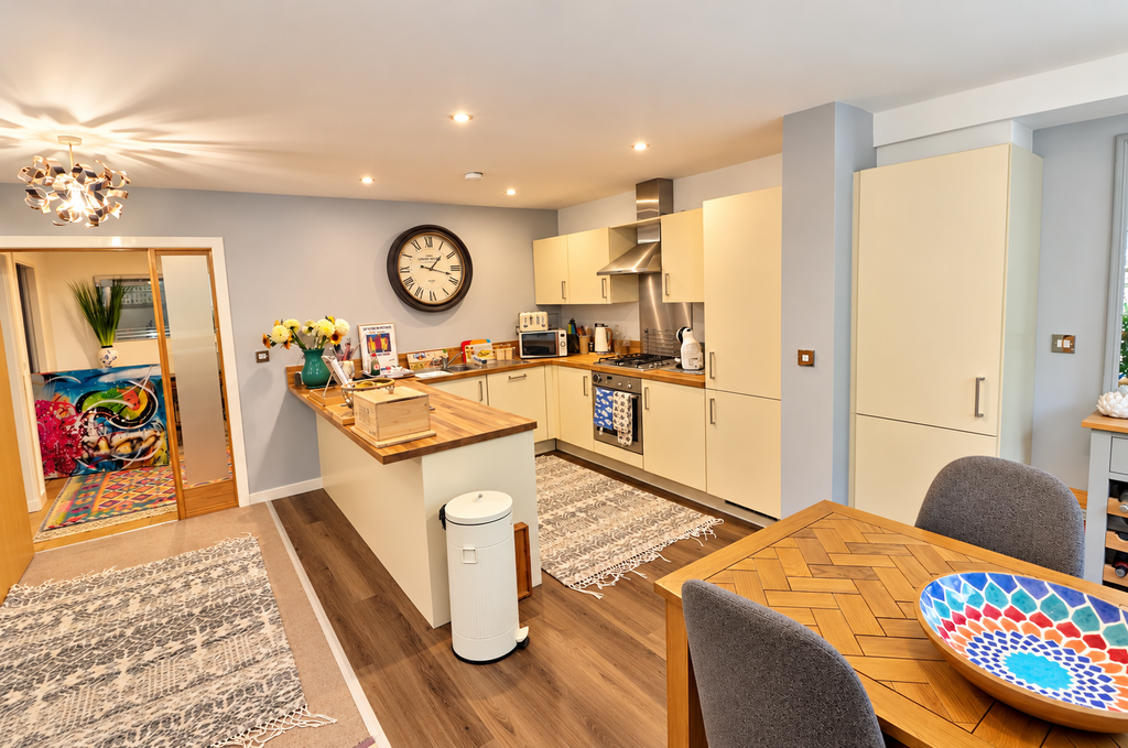 Property photo 3 of 14 Kitchen Diner
