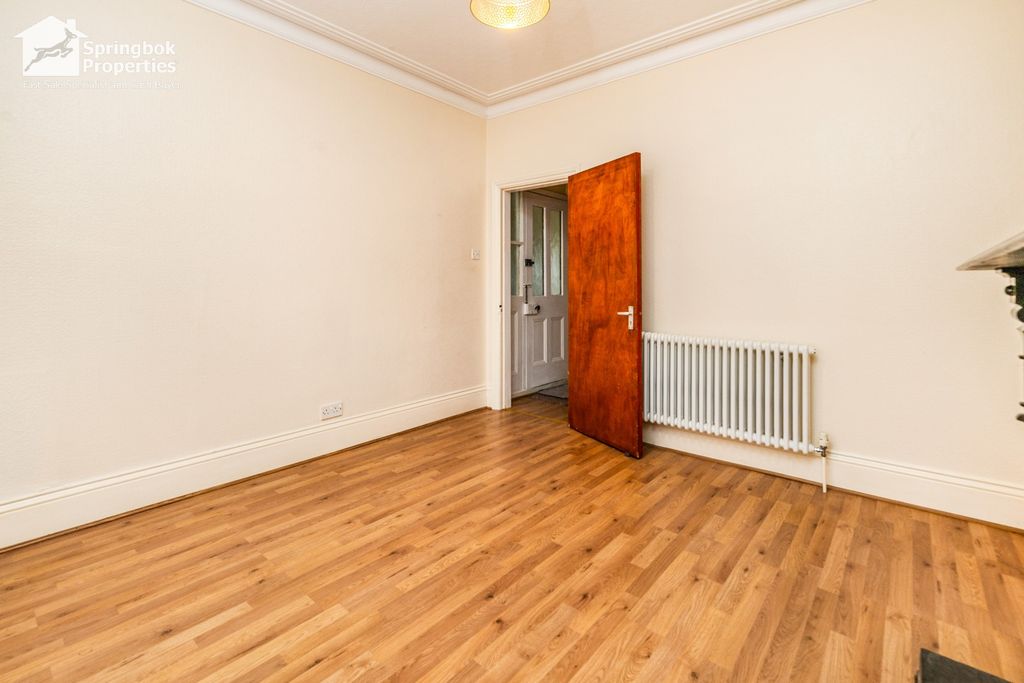 Property photo 3 of 23 Image 2