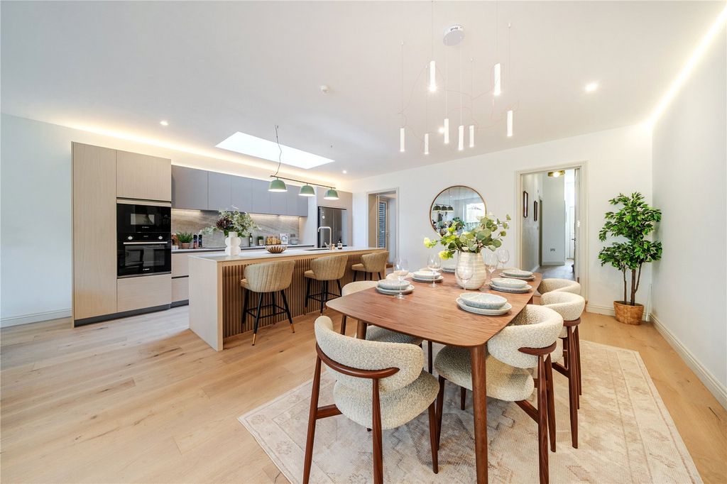 Property photo 1 of 16 Picture No. 03