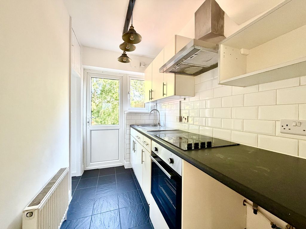 Property photo 3 of 11 Not Specified