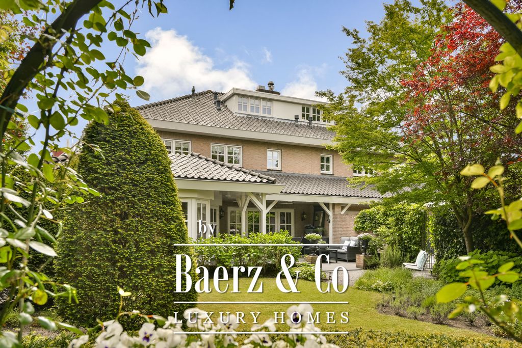Property photo 1 of 1