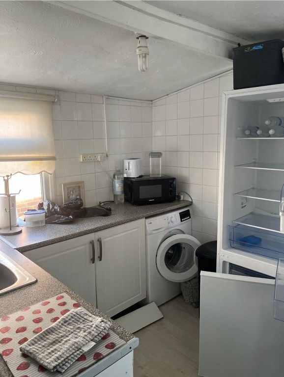 Property photo 3 of 9 Photo 3