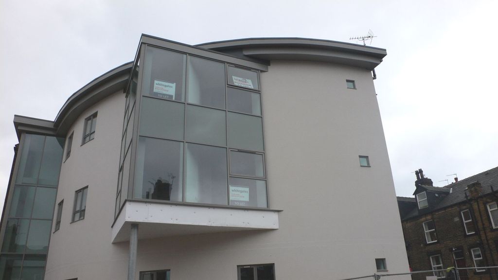 Property photo 1 of 5 Photograph 1