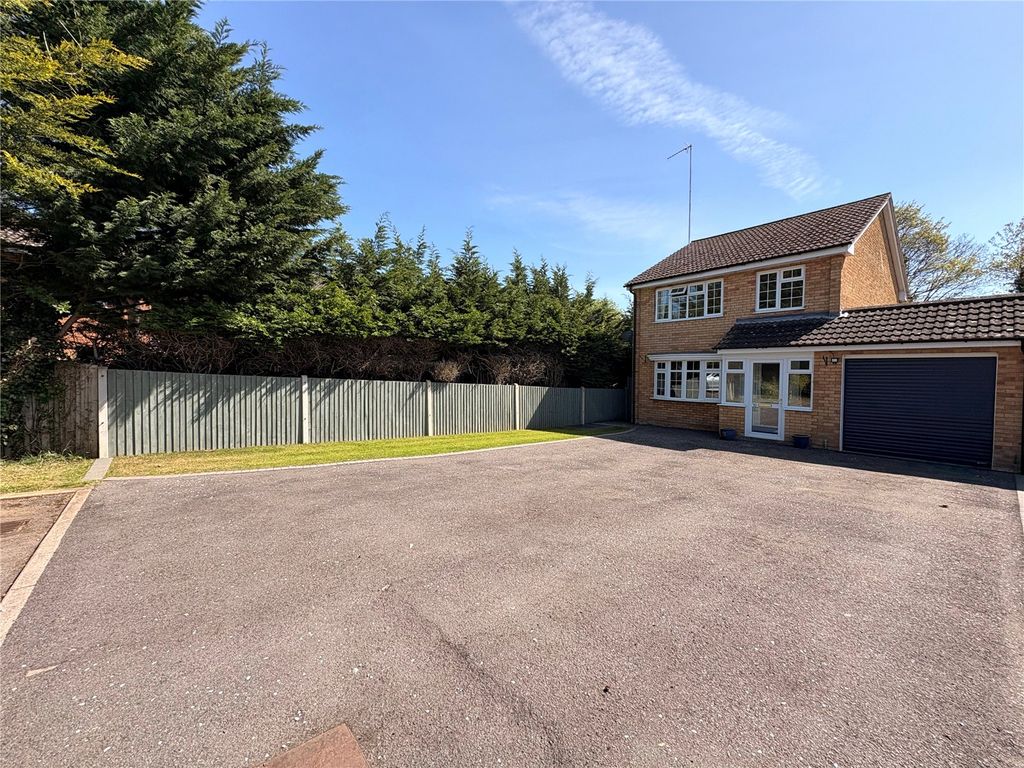 Property photo 1 of 35 Picture No. 22