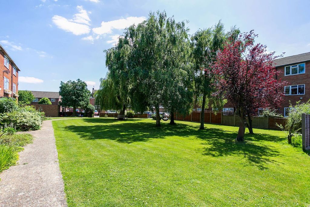 Property photo 3 of 13