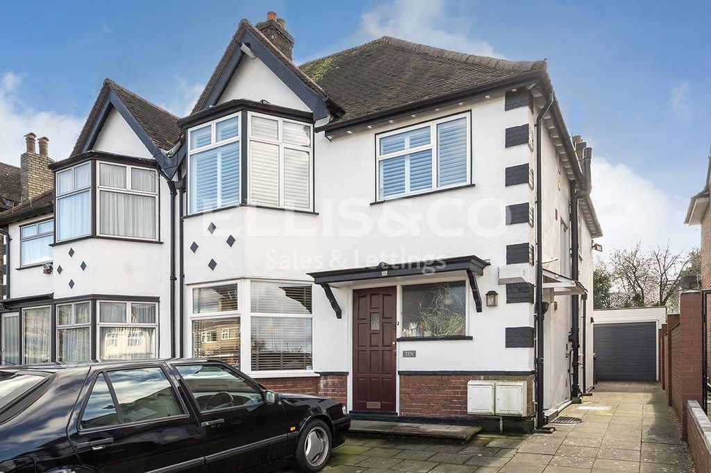 Property photo 1 of 17 Picture No. 03