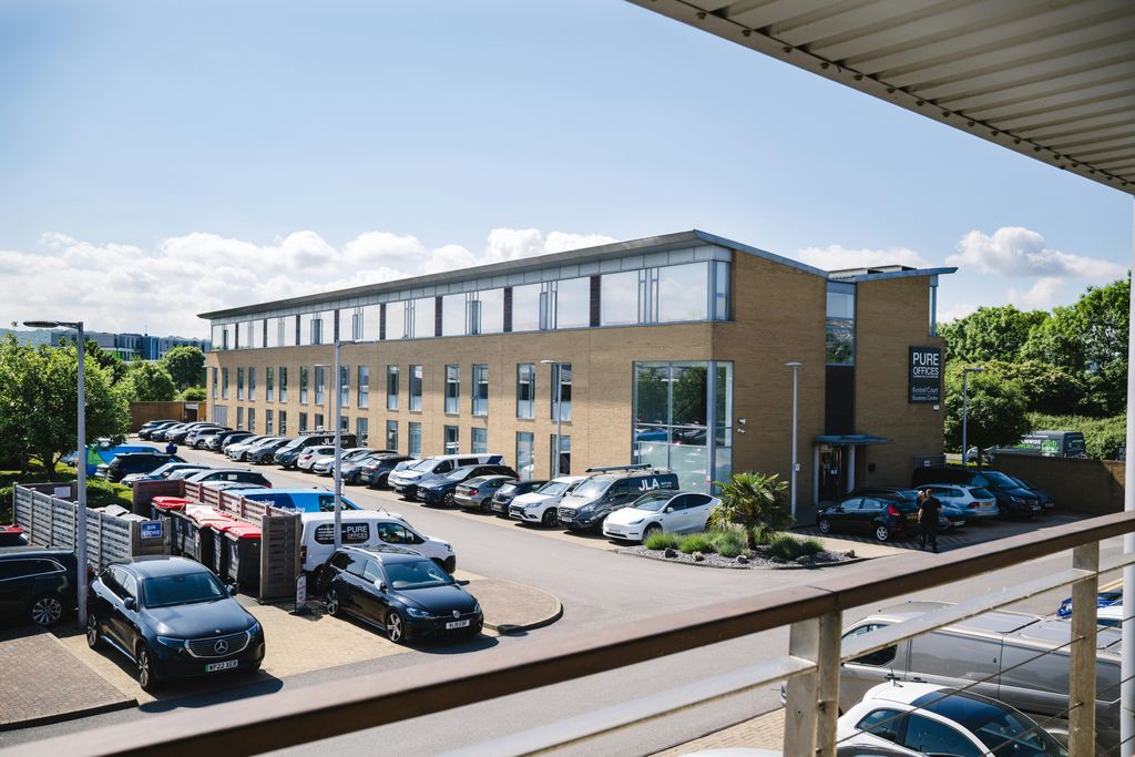 Property photo 1 of 6 Portishead_Pure Offices_Full Size006.Jpg