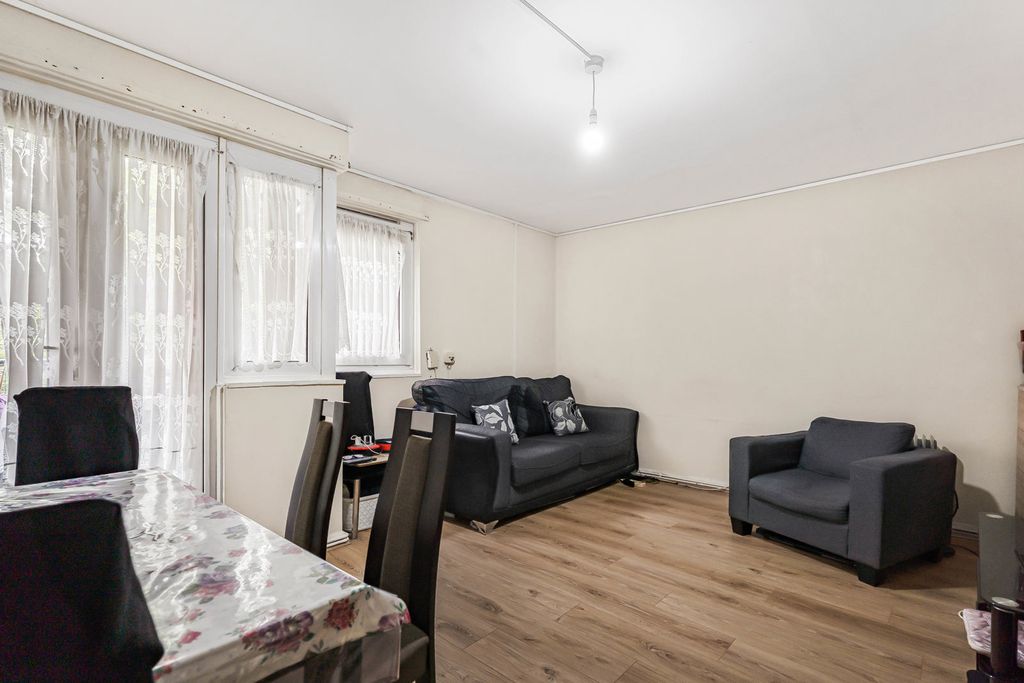 Property photo 2 of 15 Reception Room