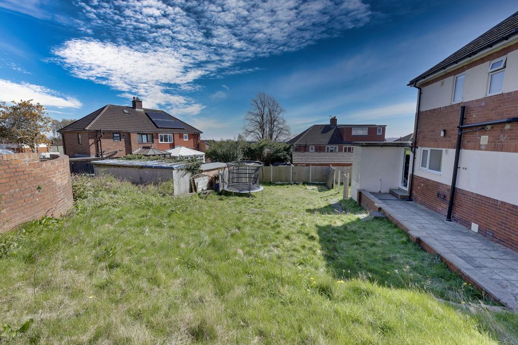 Property photo 2 of 24 Picture No. 22