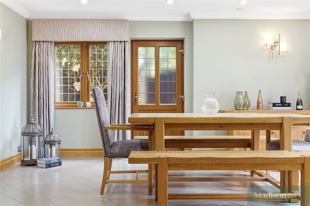 Additional image 15 of 5 bed detached house for saleWest View, Loughton, Essex IG10