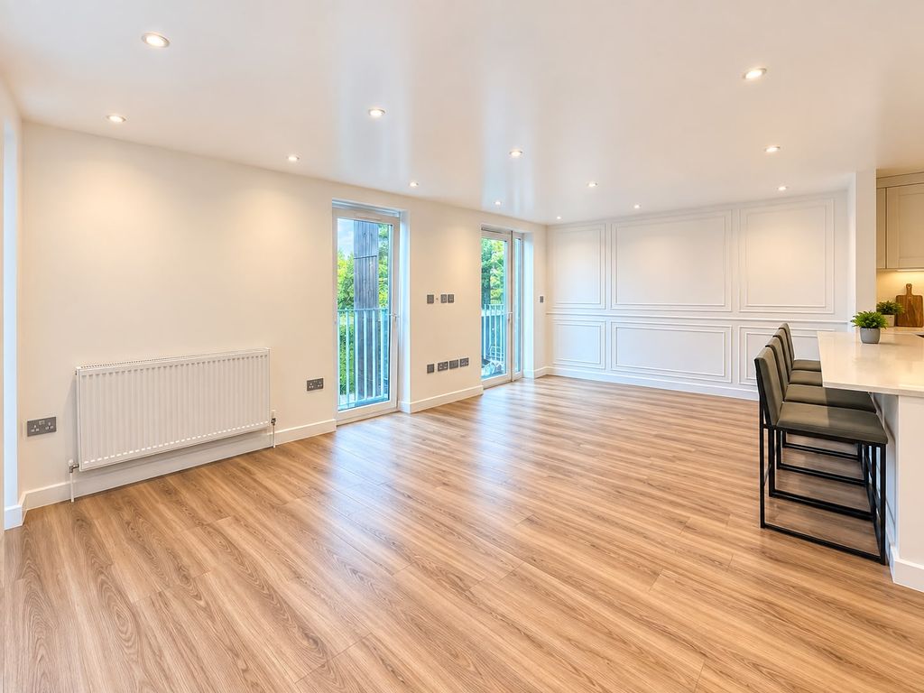 Property photo 2 of 12 Gallery