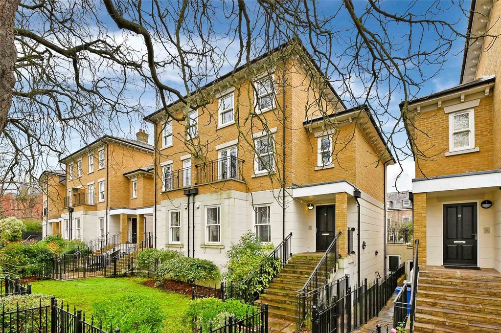 Property photo 1 of 26 Picture No. 03