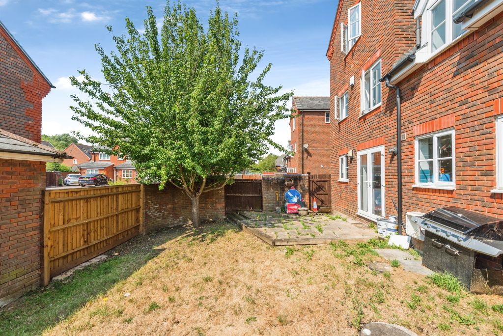 Property photo 3 of 19