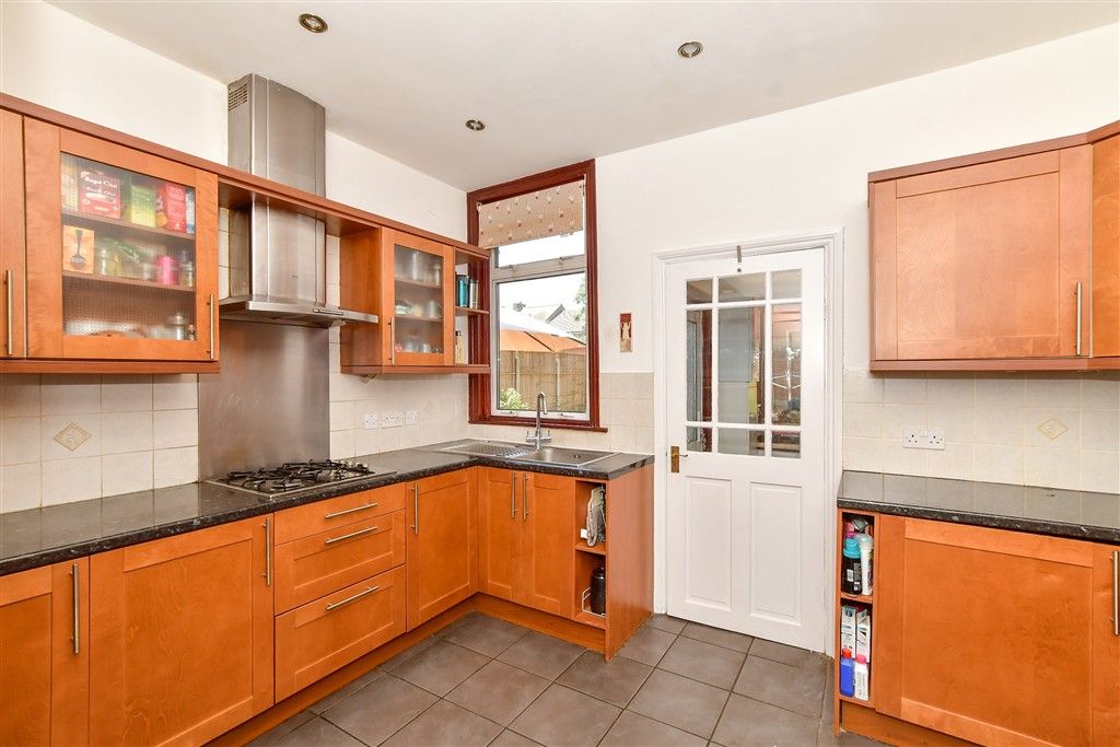 Property photo 3 of 18 Kitchen B