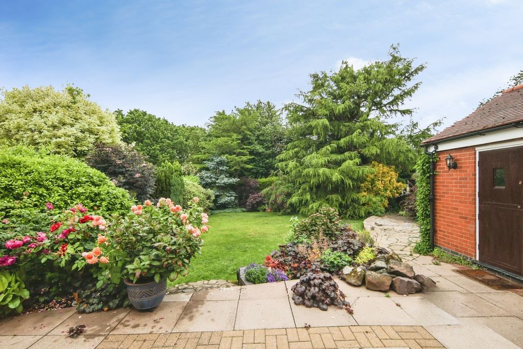 Property photo 2 of 20 Pbox-Img.Jpg
