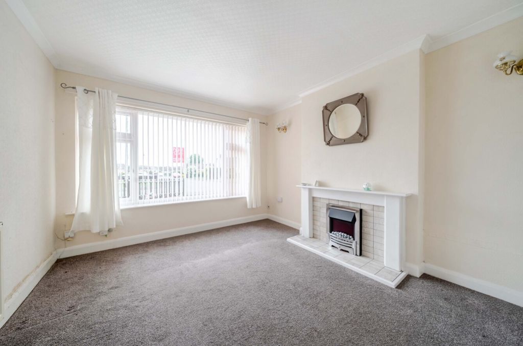 Property photo 3 of 24 1446136-17-69F0993130372