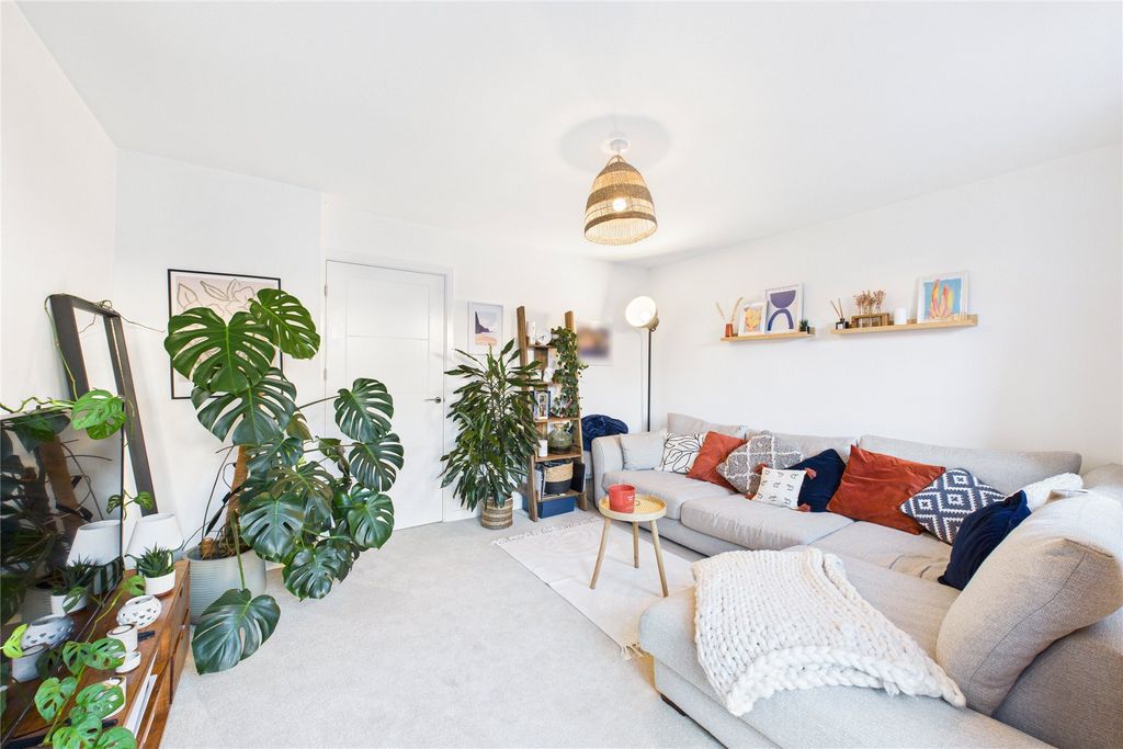 Property photo 3 of 9 Picture No. 08