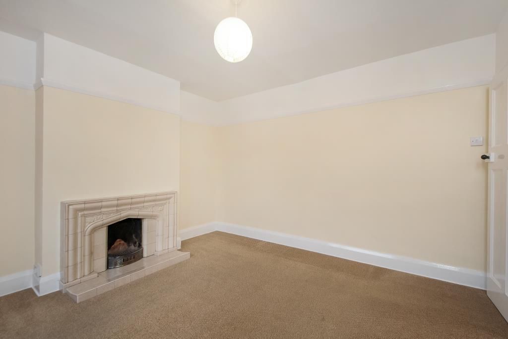 Property photo 3 of 10 Main