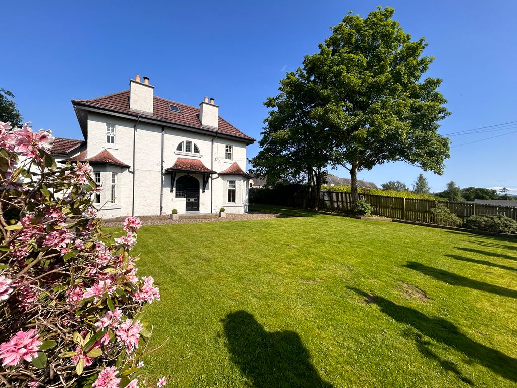 Property photo 1 of 36