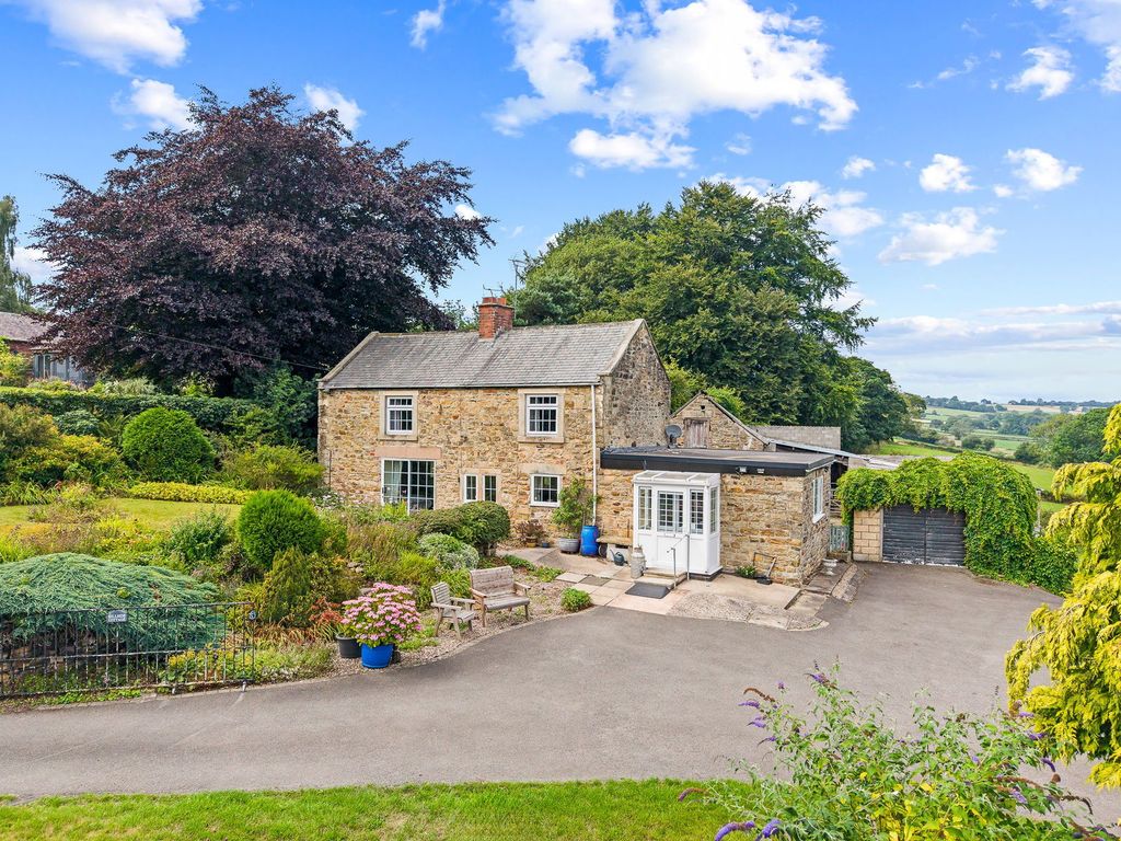 Property photo 1 of 34