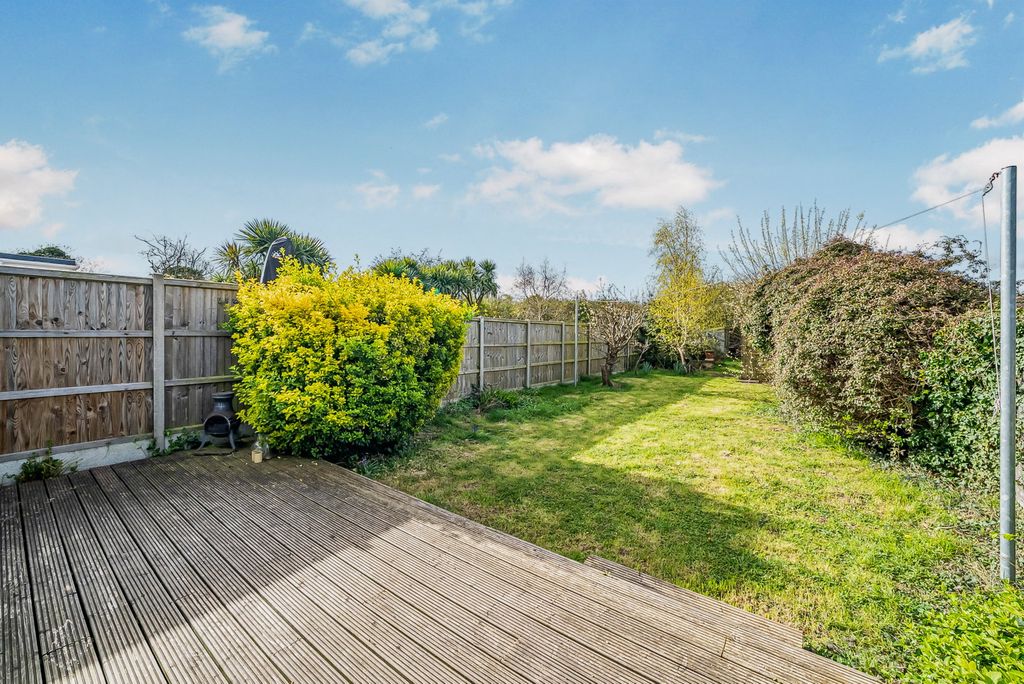 Property photo 3 of 19